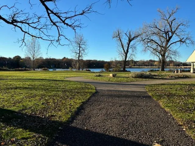 $105,000 | Xxxx Larpenteur Avenue East, St. Paul, MN 55117