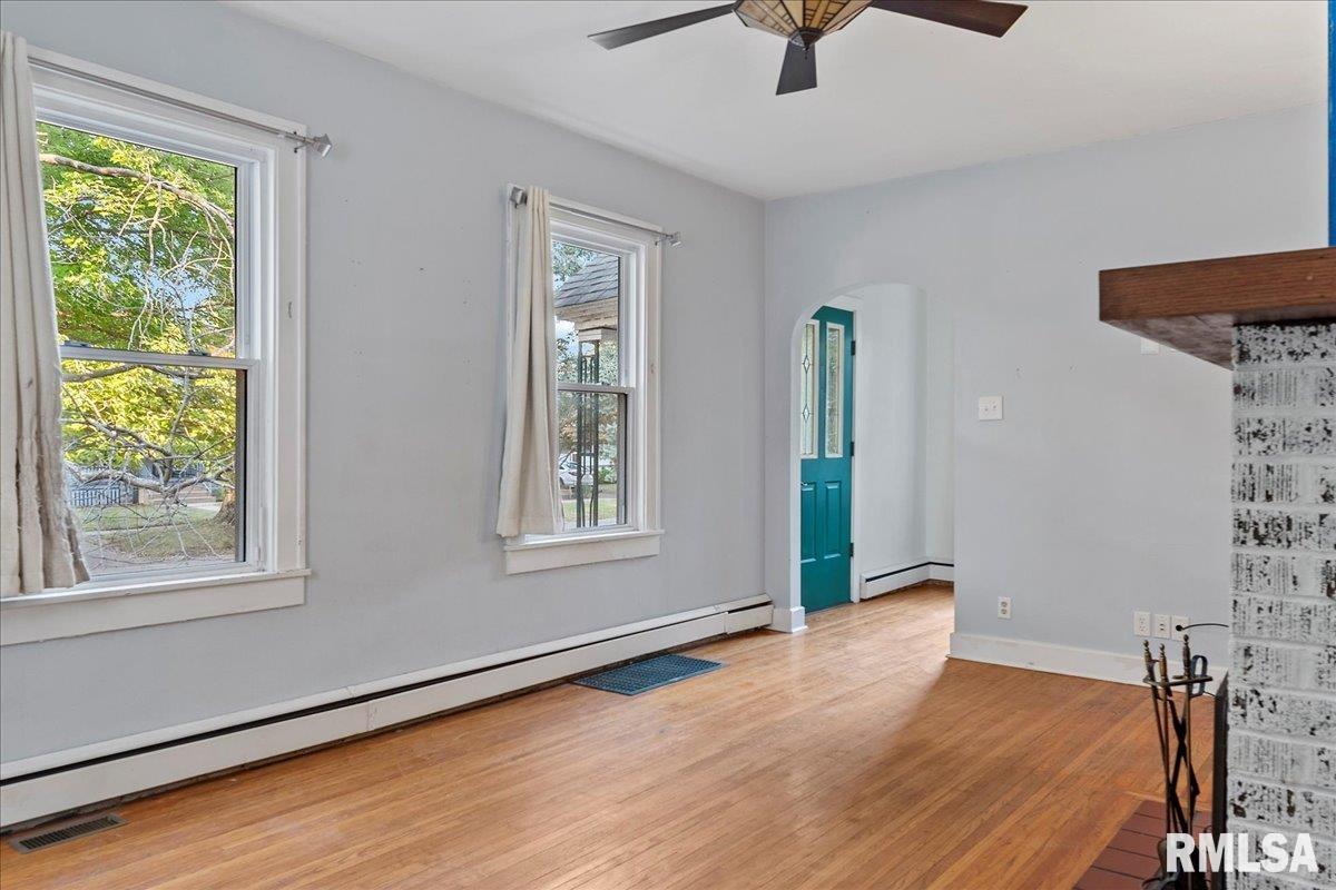 426 West Cook Street Springfield, IL 62704 - Photo 7 of 36