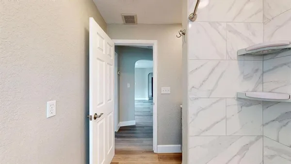 $4,800 | 2495 37th Avenue North, St. Petersburg, FL 33713