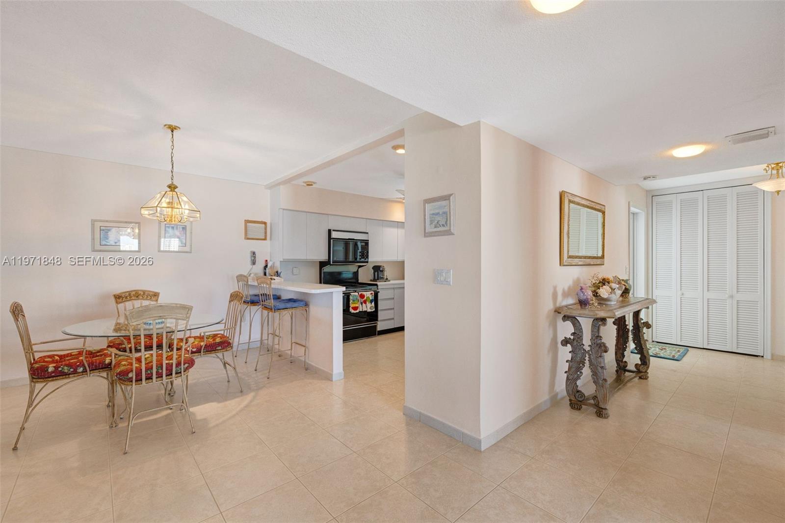 2001 South Surf Road, Unit 6A Hollywood, FL 33019 - Photo 13 of 35