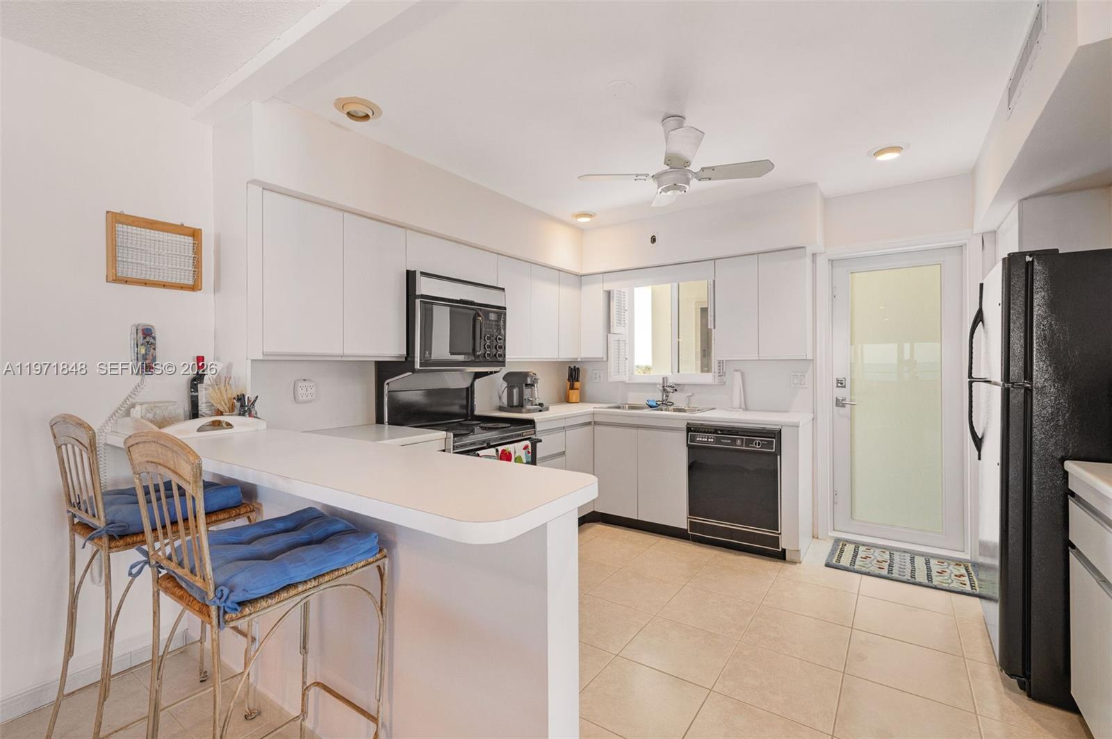 2001 South Surf Road, Unit 6A Hollywood, FL 33019 - Photo 15 of 35