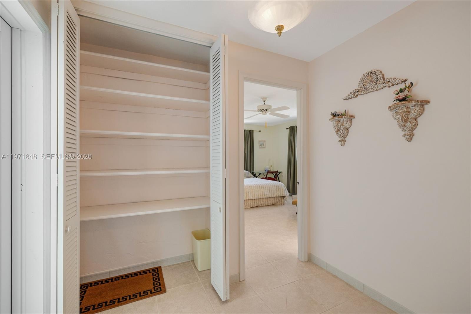 2001 South Surf Road, Unit 6A Hollywood, FL 33019 - Photo 5 of 35