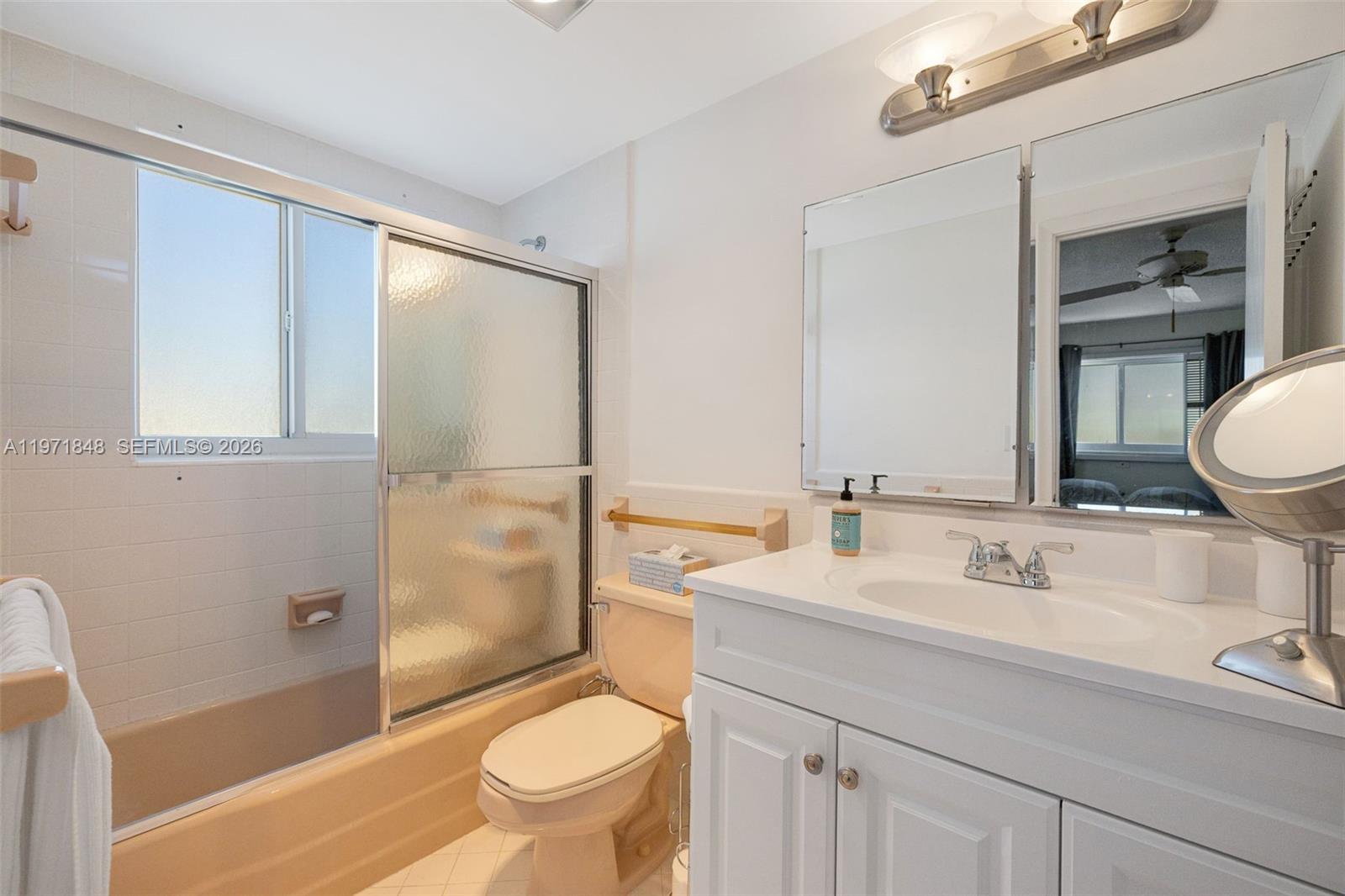 2001 South Surf Road, Unit 6A Hollywood, FL 33019 - Photo 9 of 35