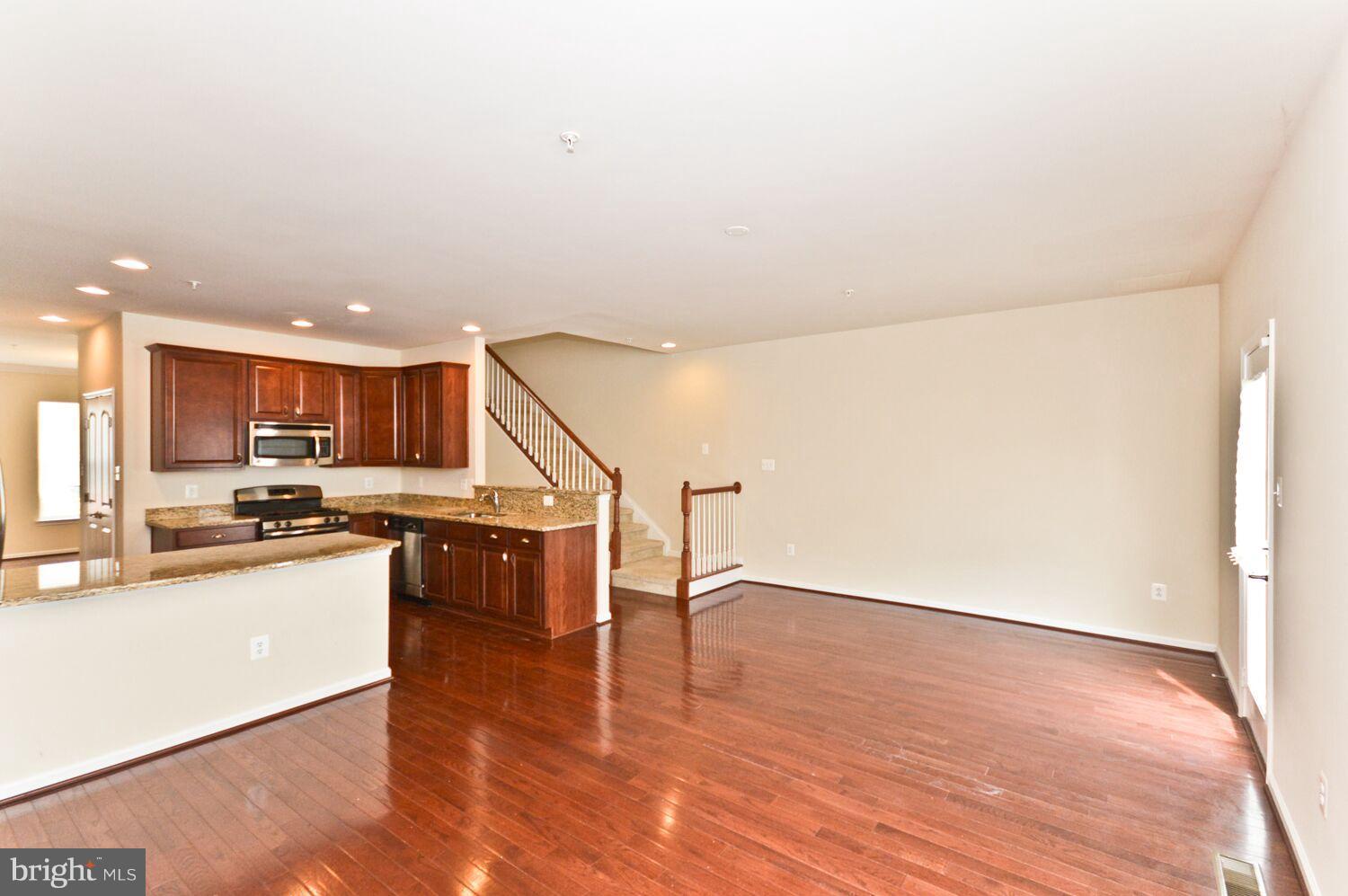 2719 Amber Crest Road Hanover, MD 21076 - Photo 7 of 30 Great Room