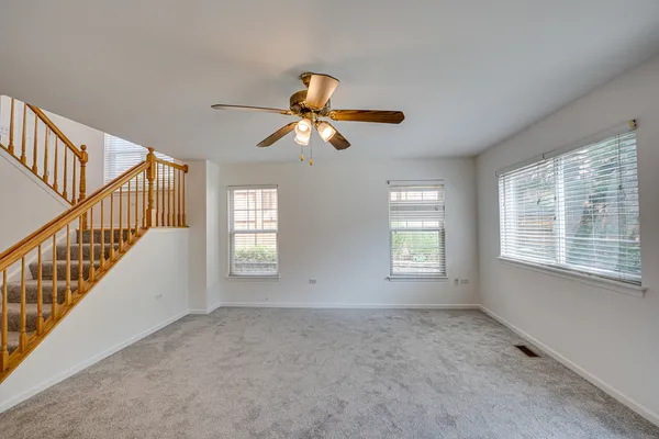 $2,795 | 2963 Saganashkee Lane, Unit 2963, Naperville, IL 60564
