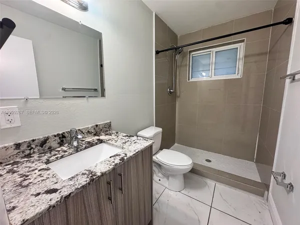 $2,800 | 206 Northwest 5th Avenue, Dania Beach, FL 33004