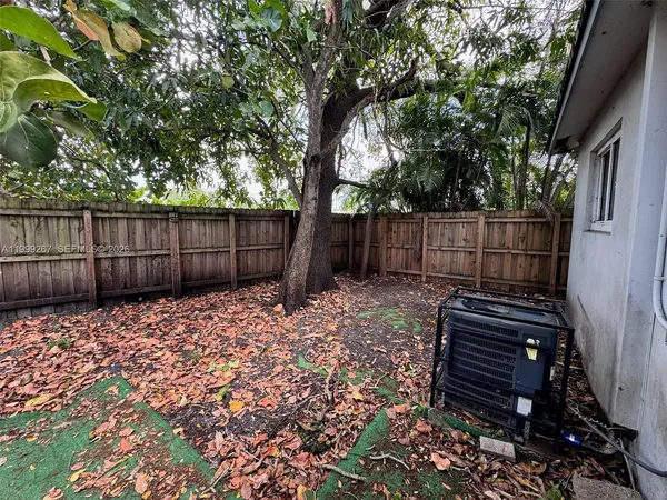 $2,800 | 206 Northwest 5th Avenue, Dania Beach, FL 33004