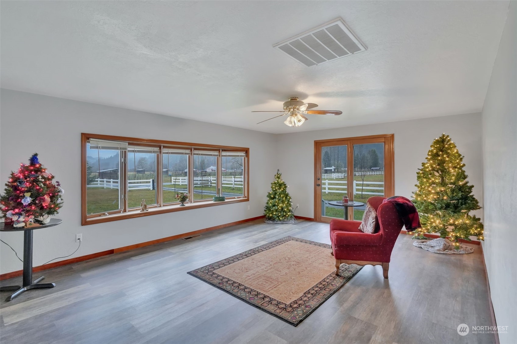 236 Kehoe Road Randle, WA 98377 - Photo 8 of 40