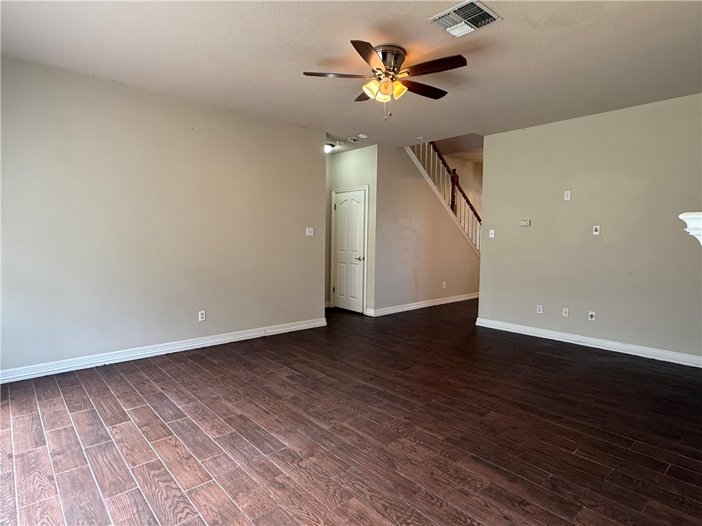 7810 Damsel Street Corpus Christi, TX 78413 - Photo 13 of 34