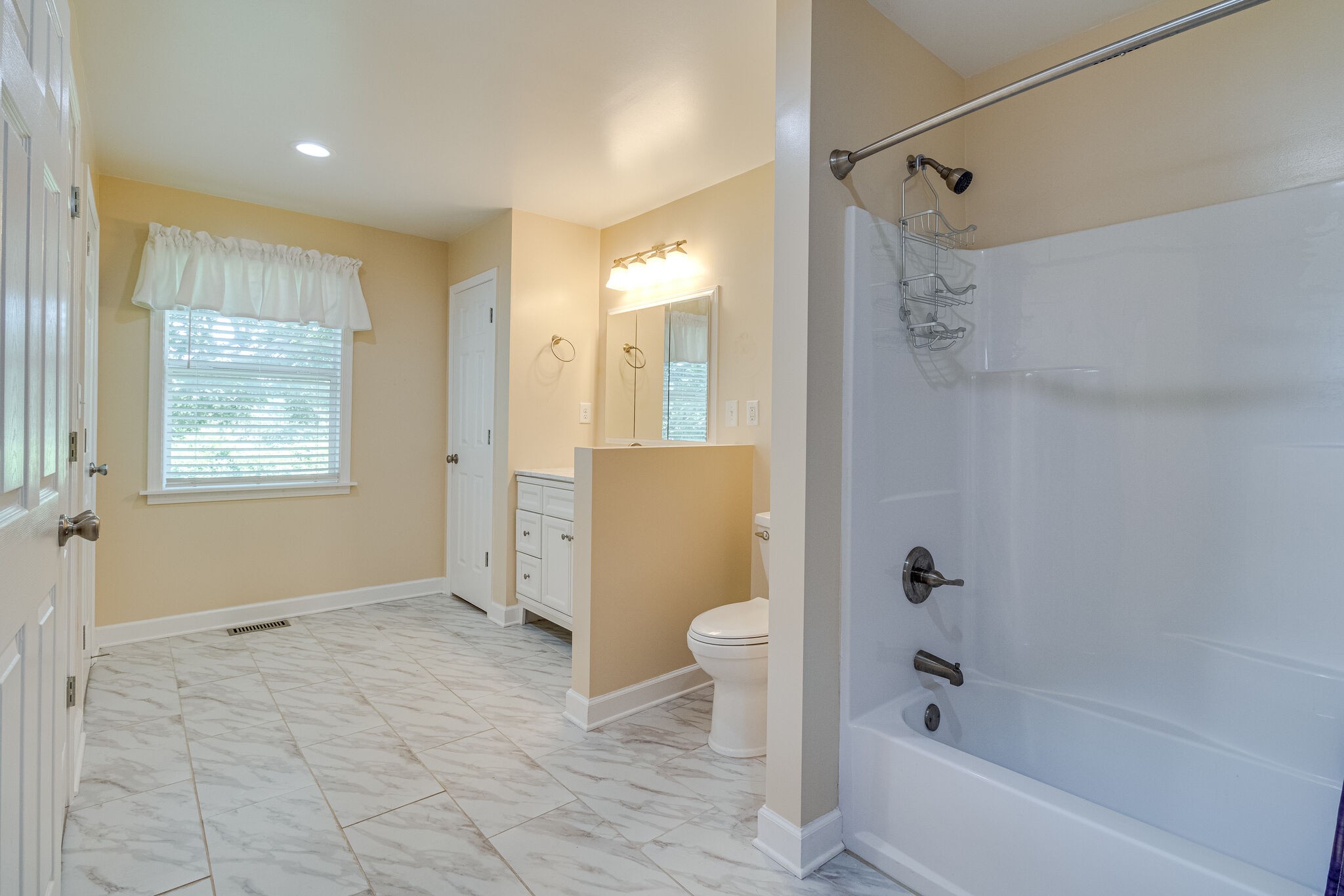 1034 Mitchell Road Nashville, TN 37206 - Photo 21 of 27 Gallery Image 21