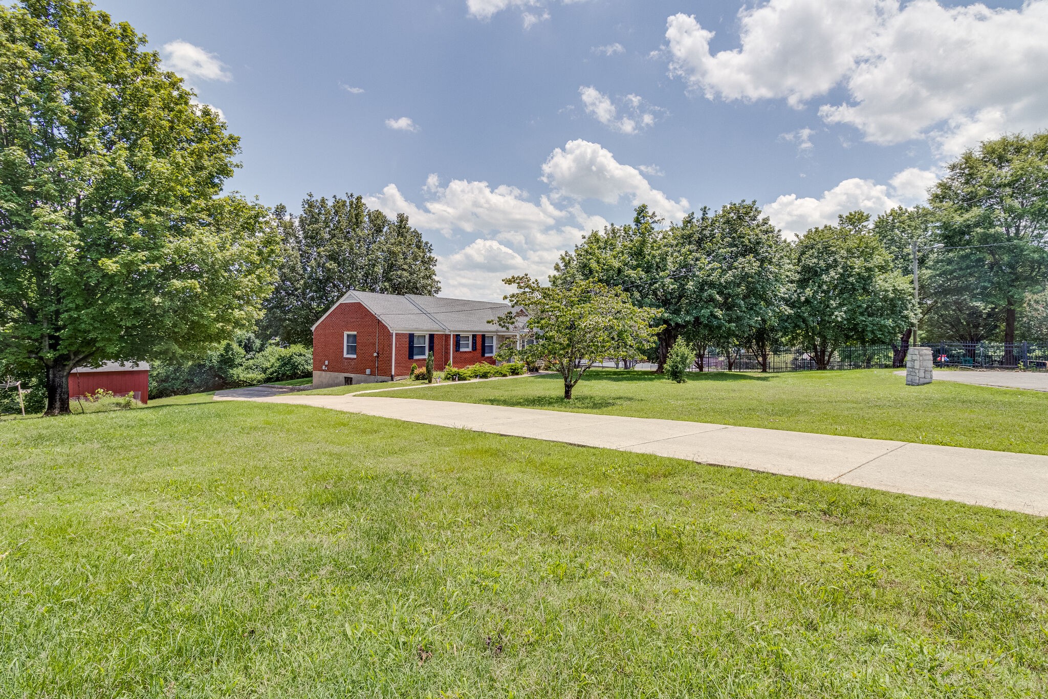 1034 Mitchell Road Nashville, TN 37206 - Photo 4 of 27 Gallery Image 4