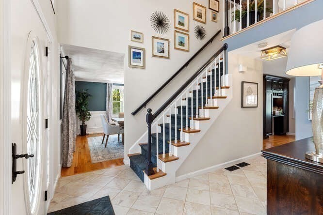 4 Violet Road Billerica, MA 01821 - Photo 13 of 40