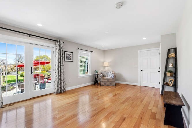 4 Violet Road Billerica, MA 01821 - Photo 19 of 40