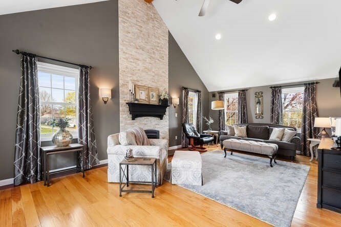 4 Violet Road Billerica, MA 01821 - Photo 8 of 40