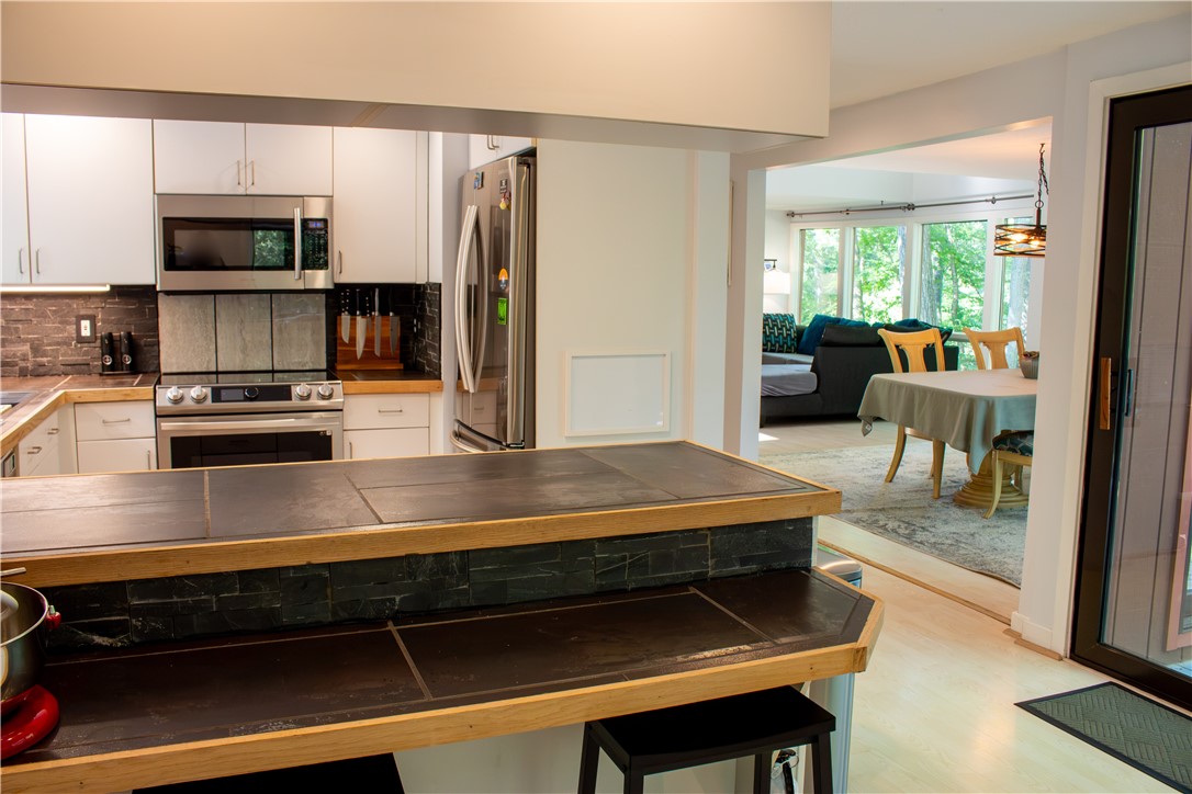 466 Greenbush Road East Greenwich, RI 02818 - Photo 12 of 42