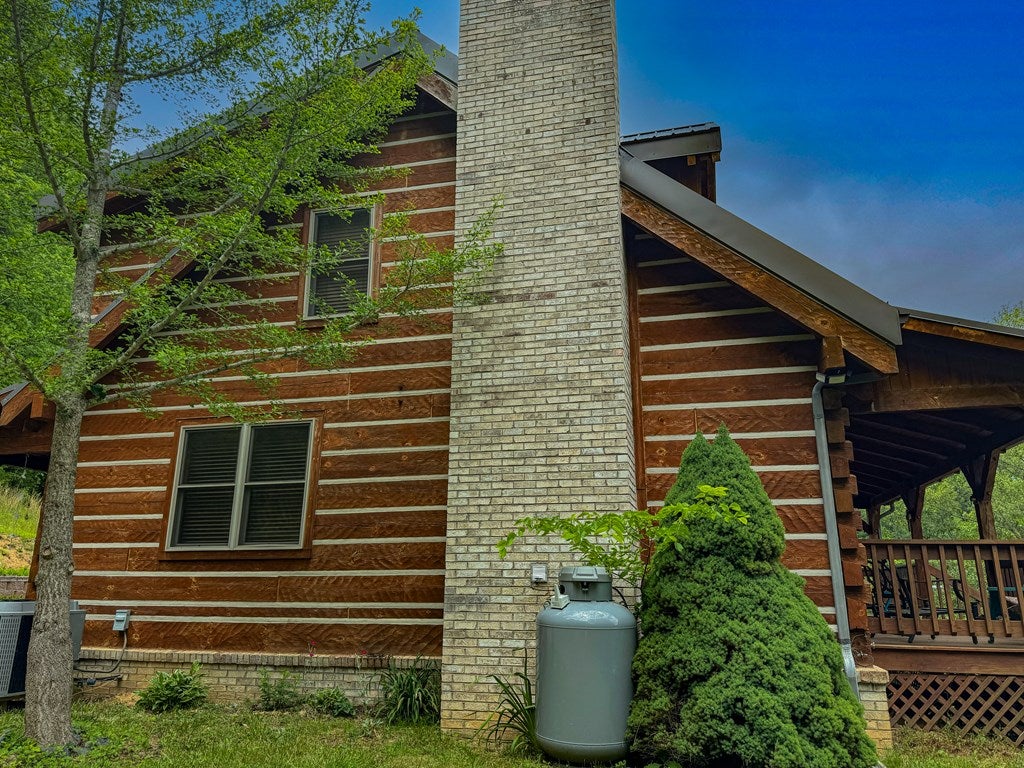 1831 Clito Road Fries, VA 24330 - Photo 18 of 67 Gallery Image 18
