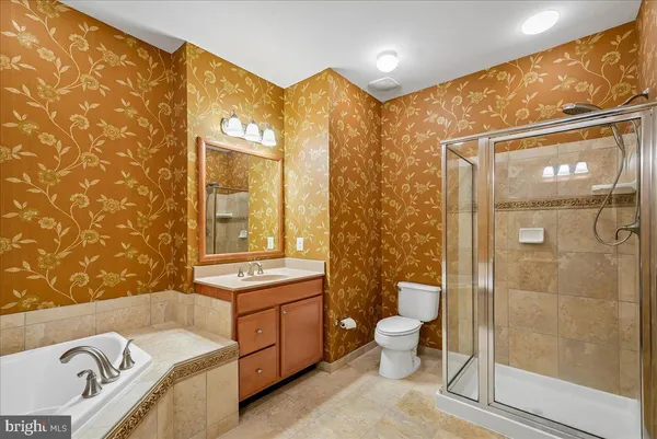 $890,000 | 22835 Quante Square, Ashburn, VA 20148