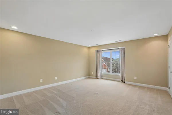 $890,000 | 22835 Quante Square, Ashburn, VA 20148