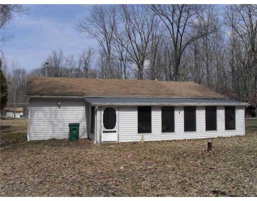 1676 Lakeview Road Jamestown, PA 16134 - Photo 1 of 9 Exterior Front.