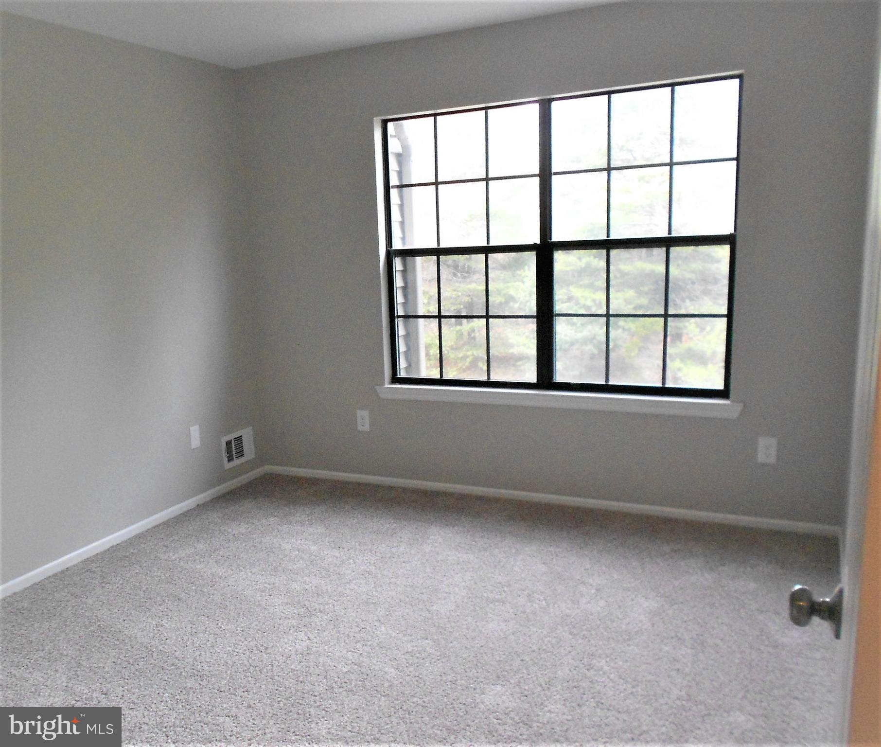 404 Marten Road Princeton, NJ 08540 - Photo 10 of 23