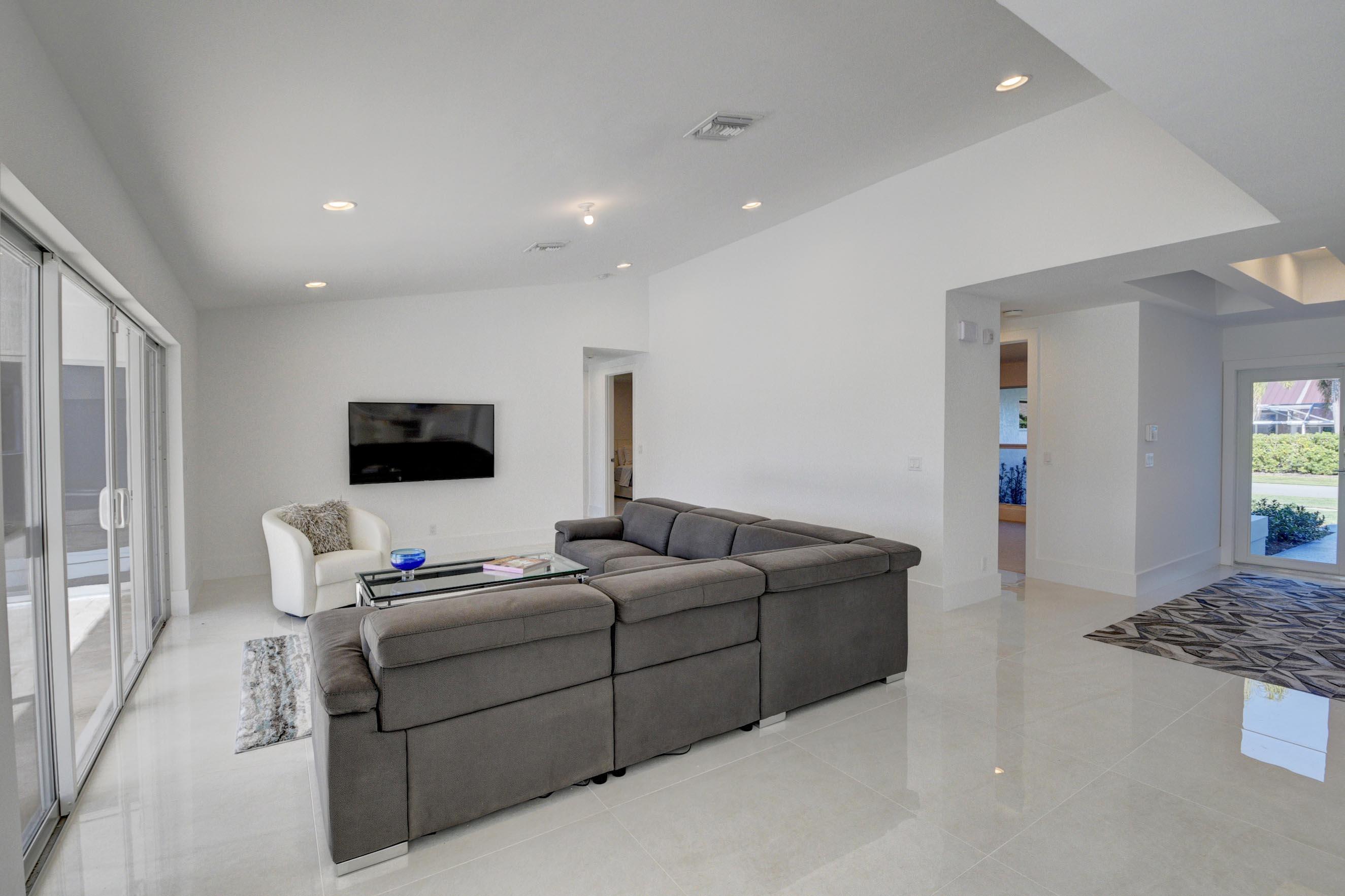 3763 Red Maple Circle Delray Beach, FL 33445 - Photo 13 of 47 DSC_0619_20_21_22_23