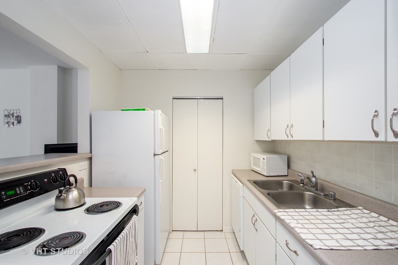 431 South Dearborn Street, Unit 808 Chicago, IL 60605 - Photo 7 of 10