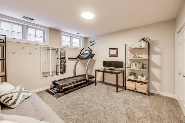 $810,000 | 1645 West Addison Street, Unit 1, Chicago, IL 60613