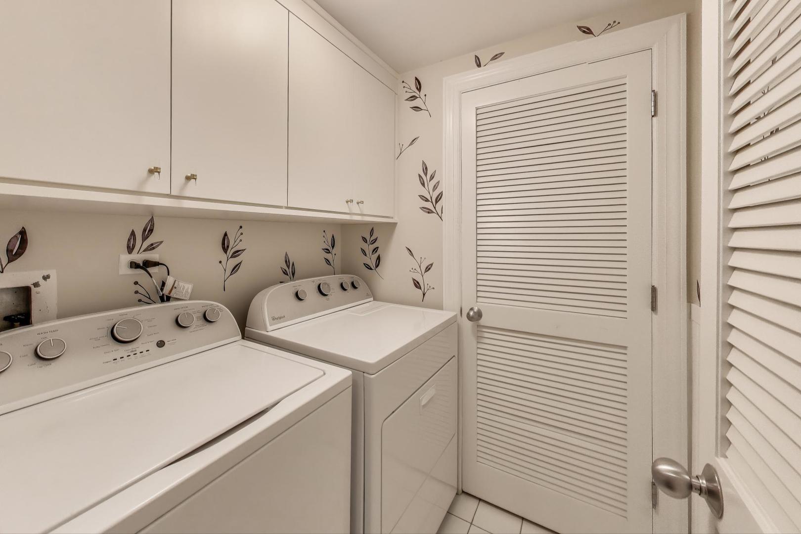 1645 West Addison Street, Unit 1 Chicago, IL 60613 - Photo 29 of 40