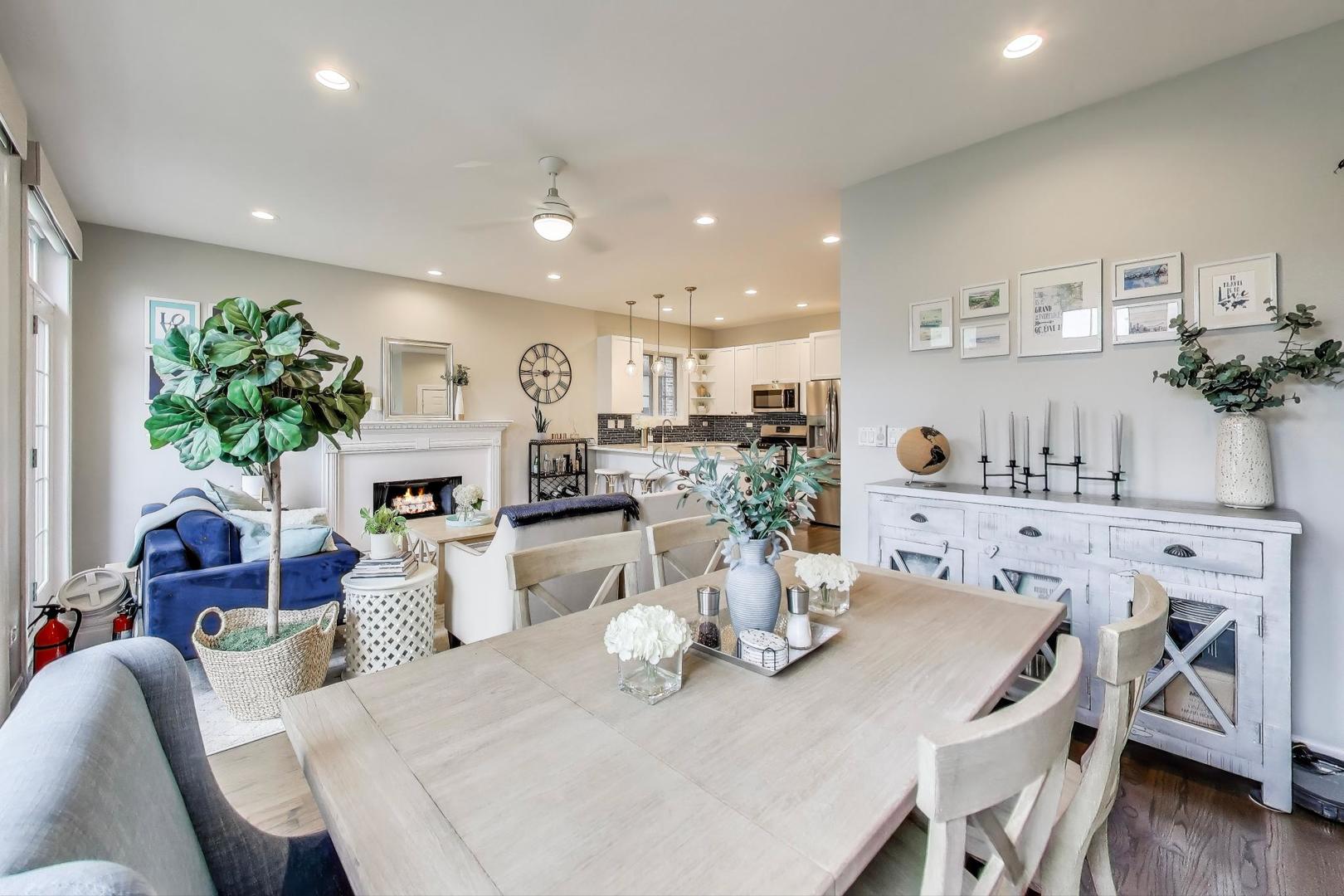 1645 West Addison Street, Unit 1 Chicago, IL 60613 - Photo 6 of 40