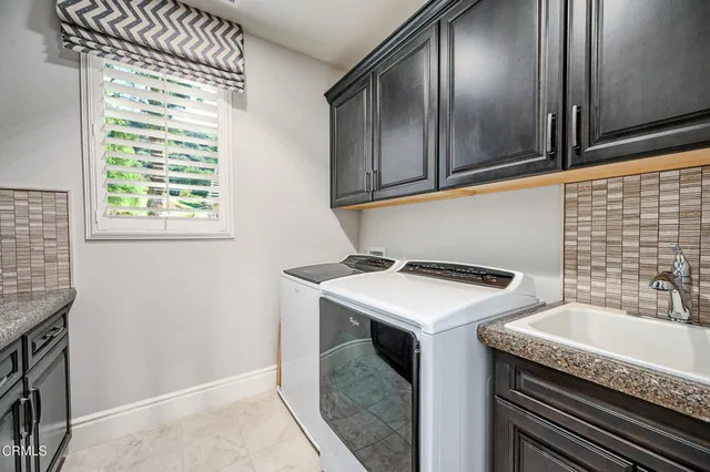 $1,945,000 | 8300 North Mariposa Court, West Hills, CA 91304