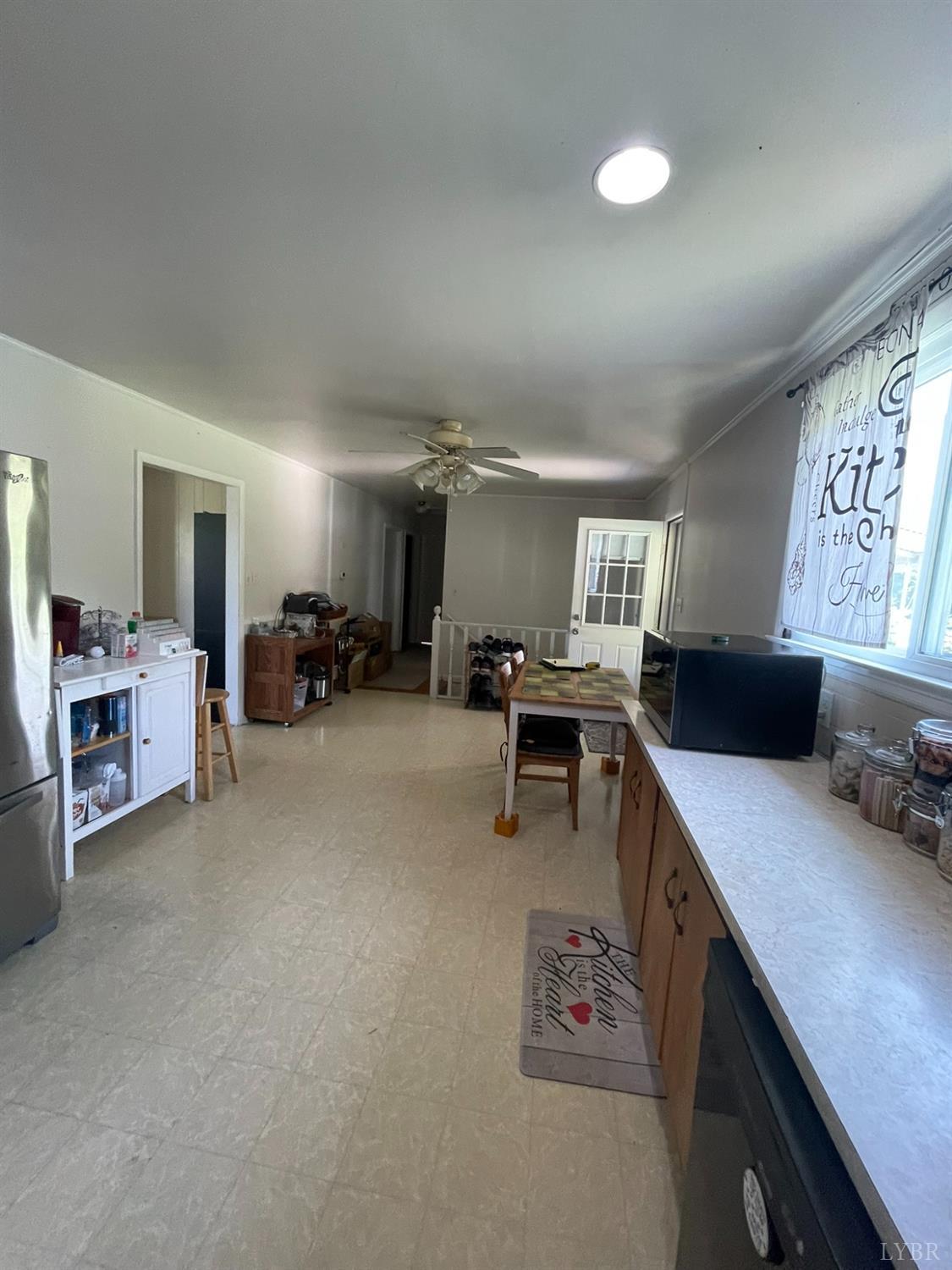 2198 Old Rustburg Road Lynchburg, VA 24501 - Photo 10 of 42