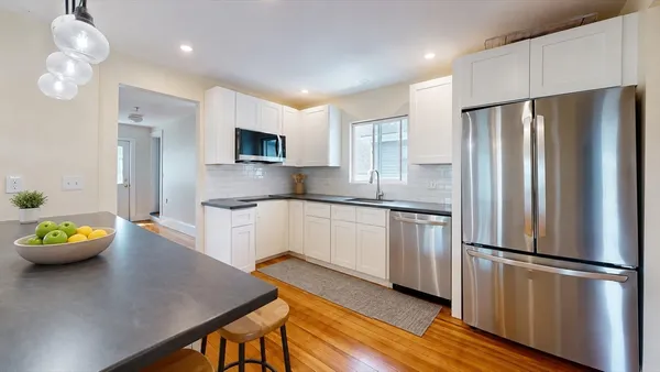 $4,100 | 30 St Mary Street, Unit 2, Malden, MA 02148