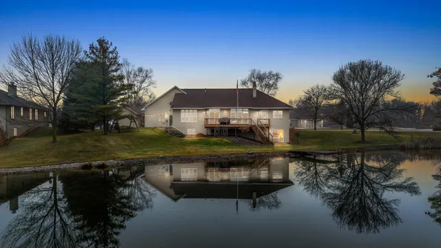 $550,000 | N4762 Bueno Vista Court, Krakow, WI 54137