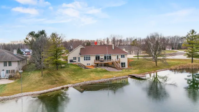 $550,000 | N4762 Bueno Vista Court, Krakow, WI 54137