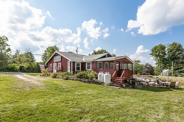 130 Lunenburg Road Townsend, MA 01474 - Photo 2 of 28 Gallery Image 2