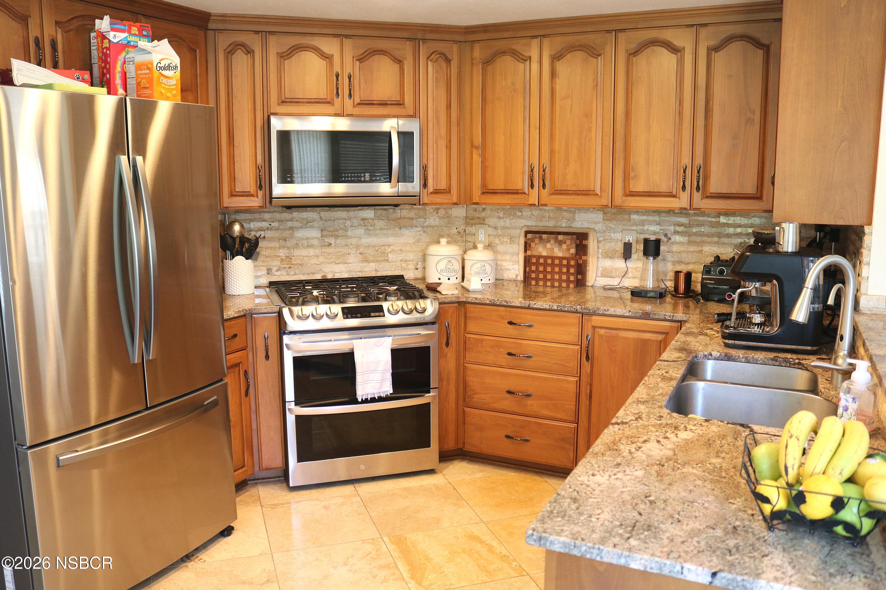 1309 Stonebrook Drive Lompoc, CA 93436 - Photo 2 of 45 Kitchen