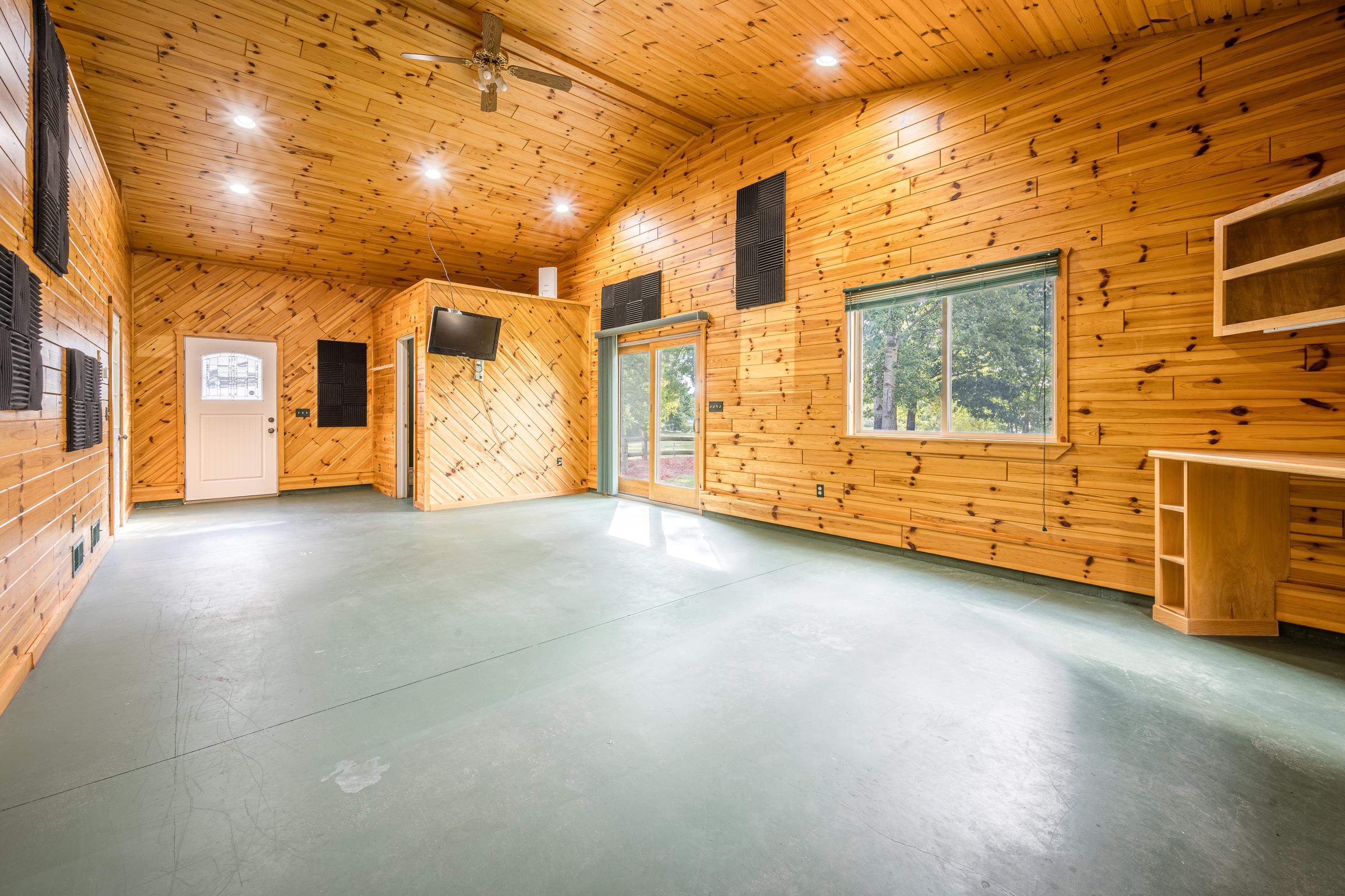 3505 Lang Road Beaverton, MI 48612 - Photo 44 of 96 Gallery Image 44