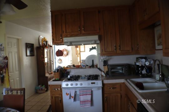 213 South Richmond Road Ridgecrest, CA 93555 - Photo 11 of 30