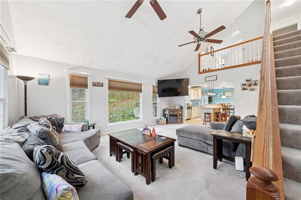 1201 Robbins Station Road Irwin, PA 15642 - Photo 8 of 40 Gallery Image 8