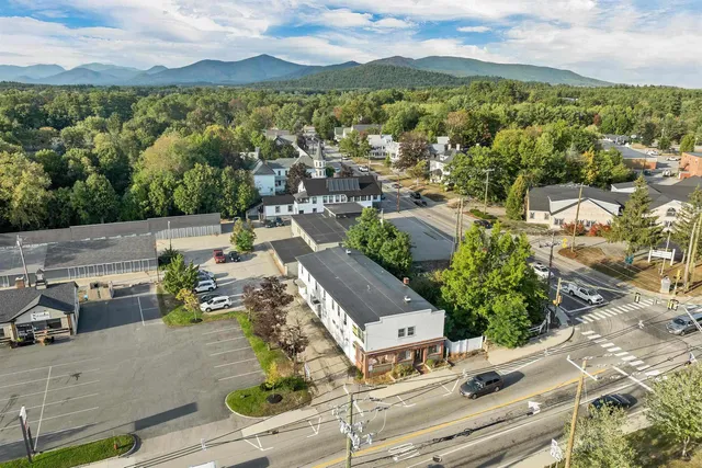 $1,100,000 | 6 Main Street, Conway, NH 03818