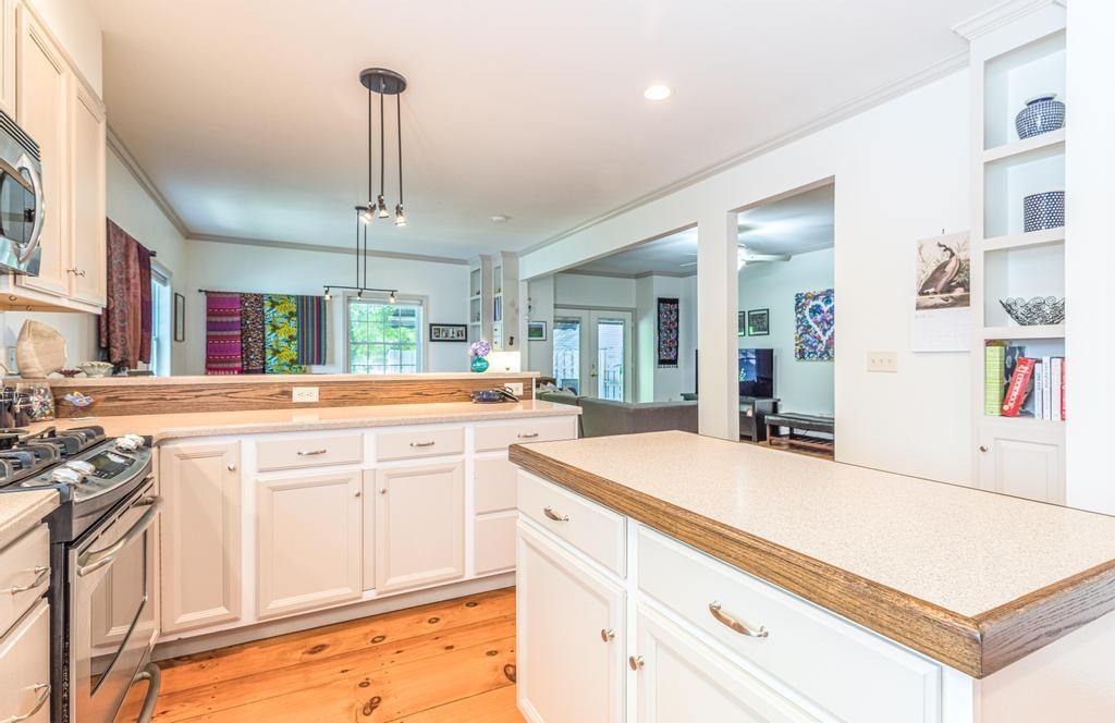 98 Main Street Exeter, NH 03833 - Photo 8 of 40