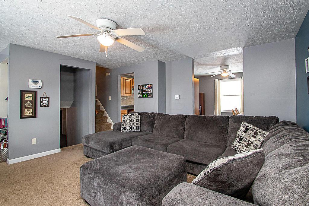 3280 Fontaine Road Columbus, OH 43232 - Photo 6 of 21 FontaineDr005