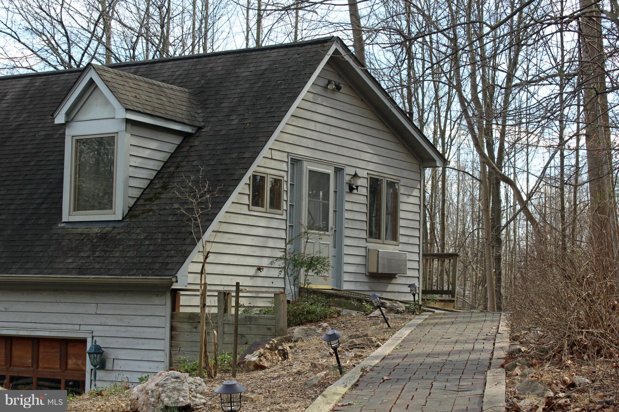 13425 Compton Road Clifton, VA 20124 - Photo 23 of 30 Entrance to Apartment over Garage