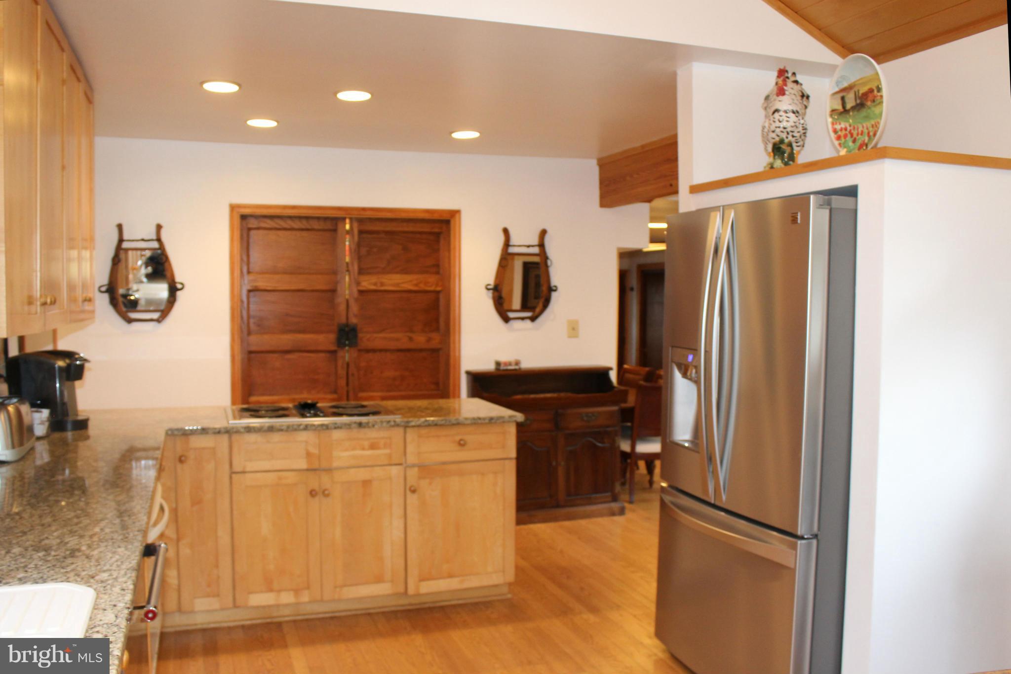 13425 Compton Road Clifton, VA 20124 - Photo 9 of 30 Kitchen