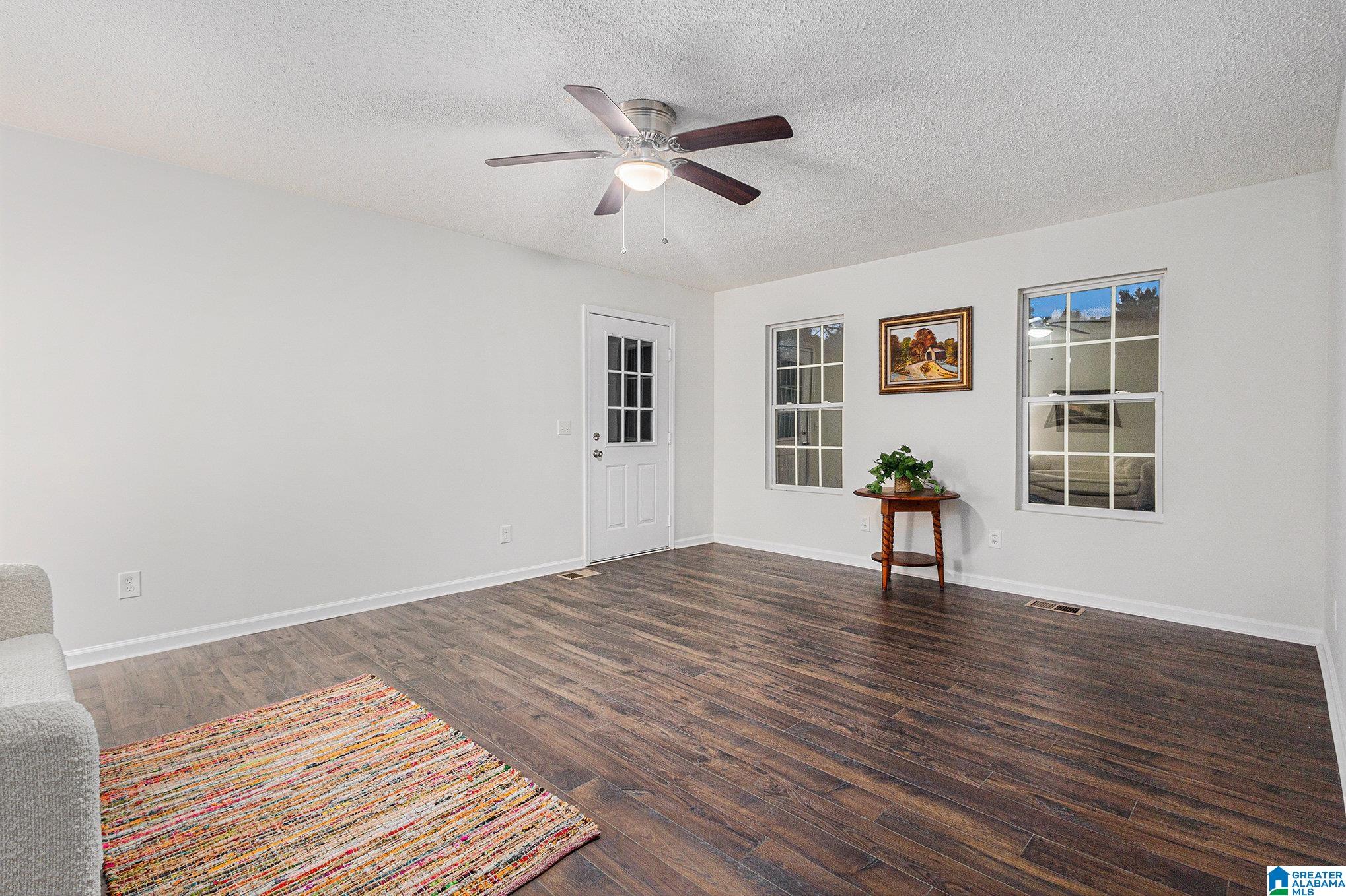 455 Thomas Road Hayden, AL 35079 - Photo 6 of 18