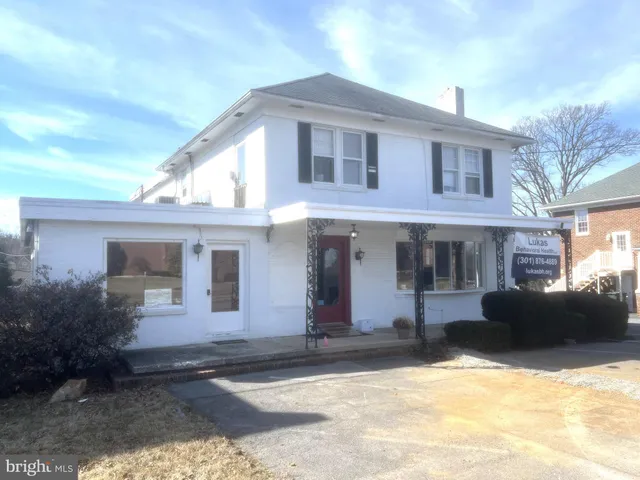 $399,900 | 1305 Pennsylvania Avenue, Hagerstown, MD 21742
