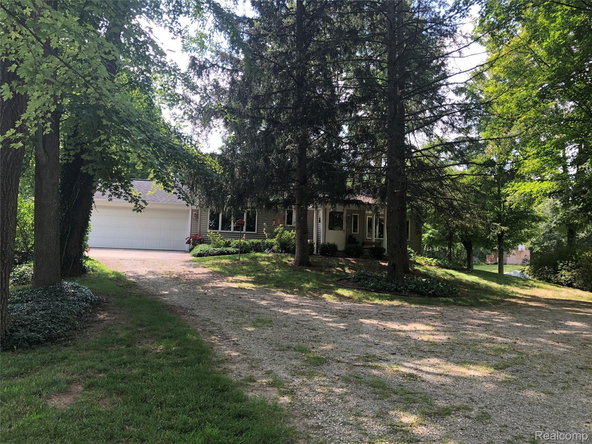 4784 Sutton Road Dryden, MI 48428 - Photo 67 of 69 IMG_2645.JPG