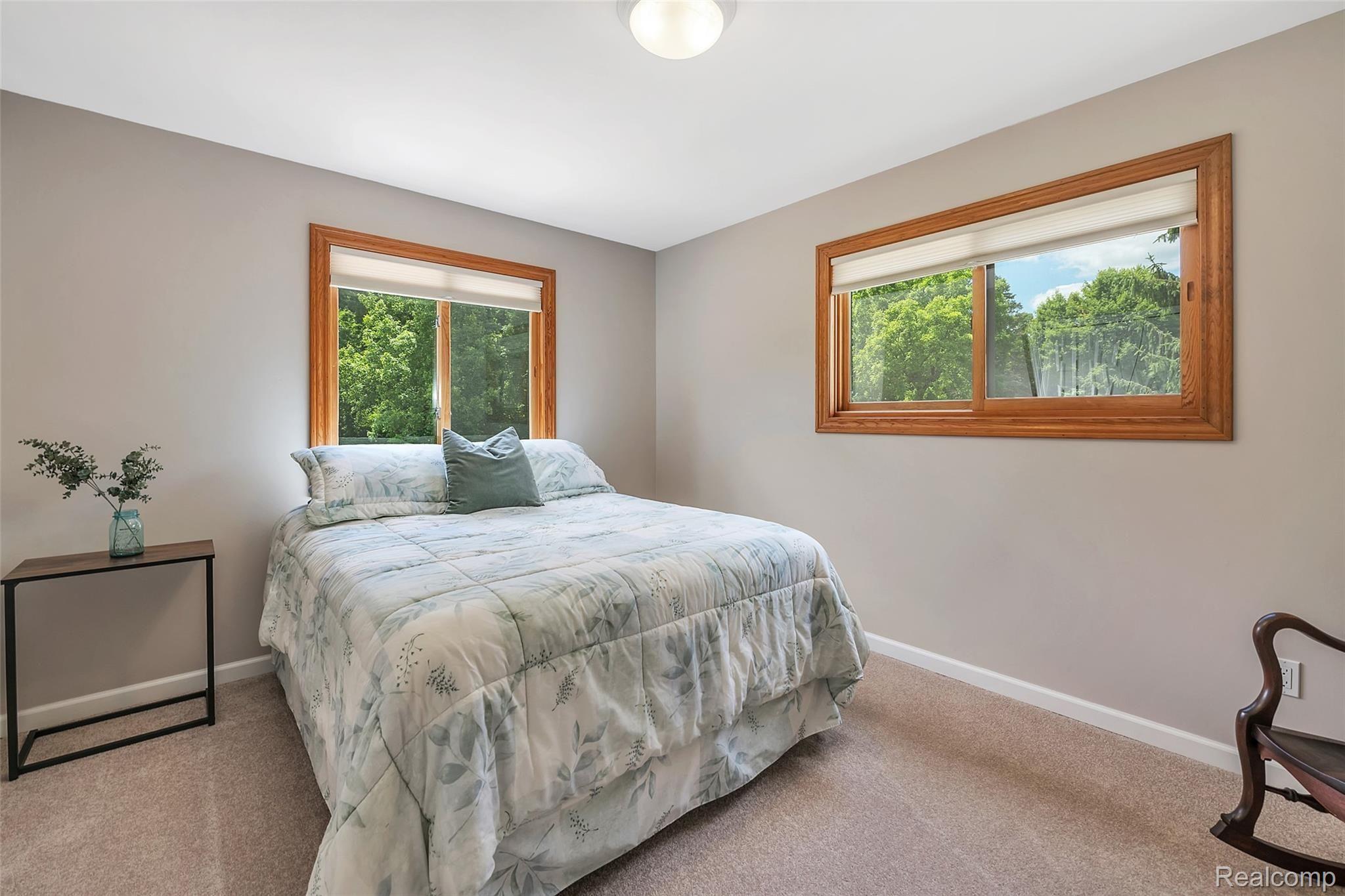 4054 Bennett Lake Road Fenton, MI 48430 - Photo 21 of 57 2nd Level 3rd Bedroom with New Carpet and Paint