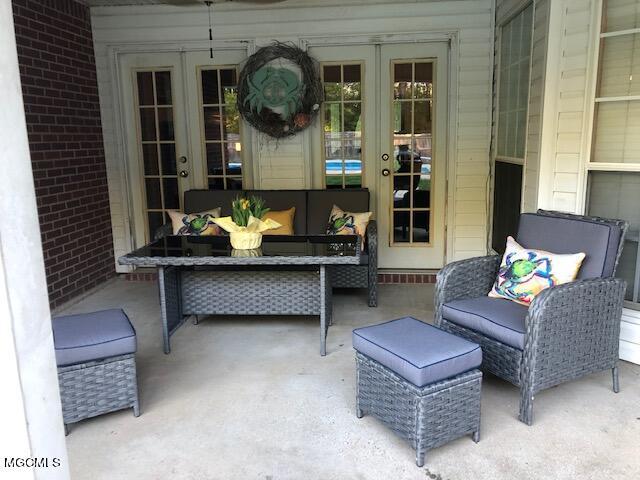 2700 Old Shell Landing Road Ocean Springs, MS 39564 - Photo 18 of 27 Patio