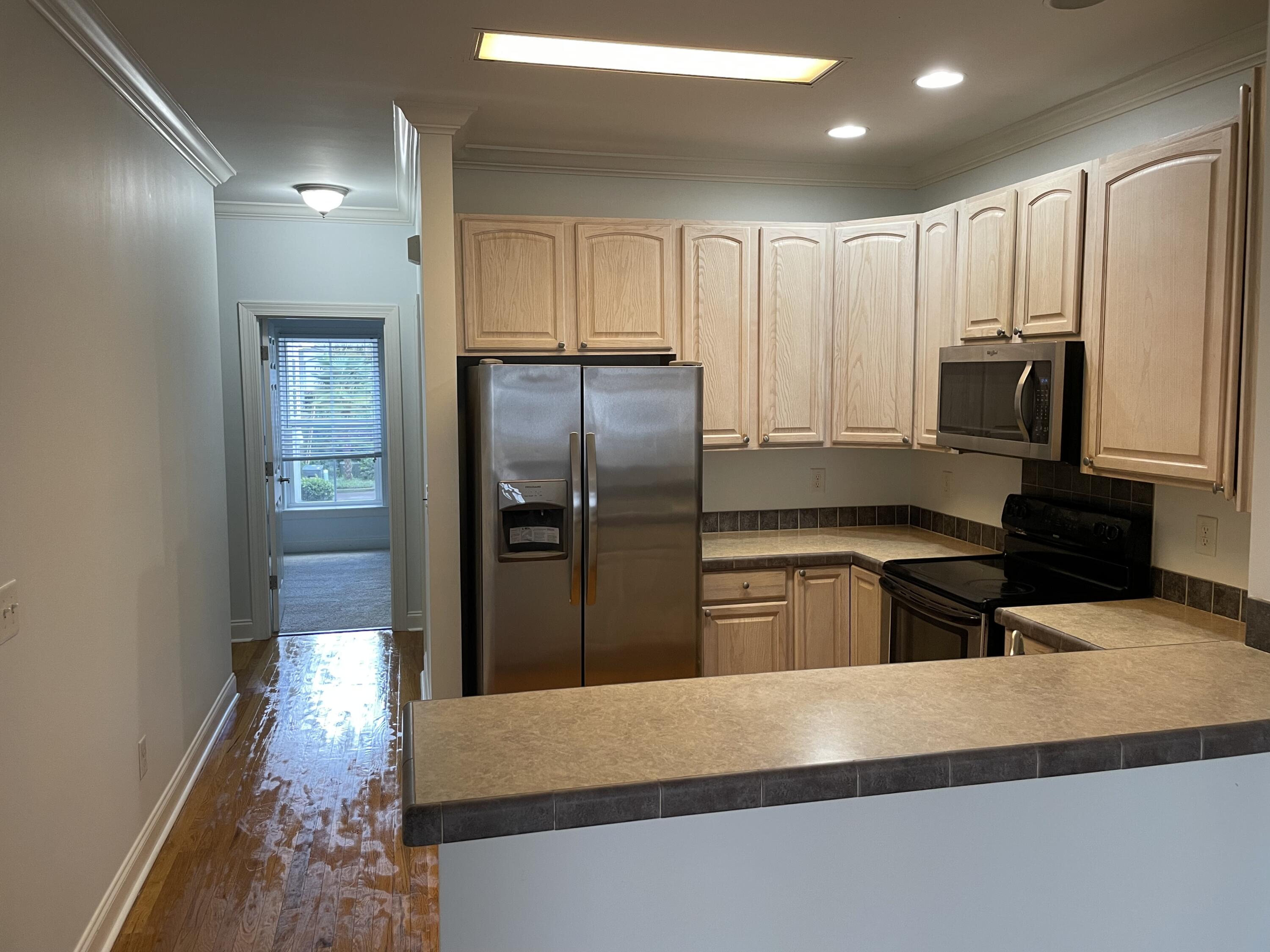 1815 Dogwood Road, Unit 802 Charleston, SC 29414 - Photo 4 of 14 IMG_1553